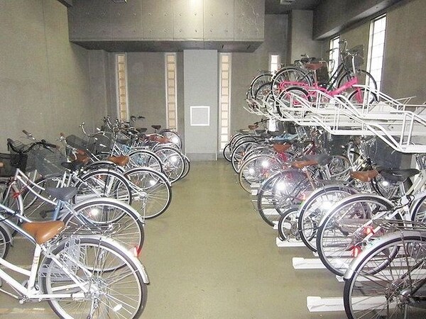 駐車場(駐輪場)
