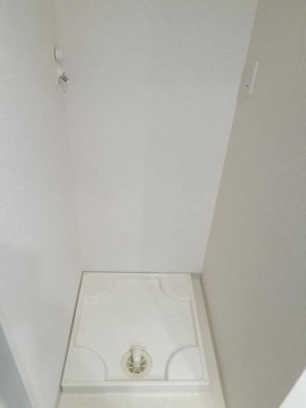 設備(室内洗濯機置場)