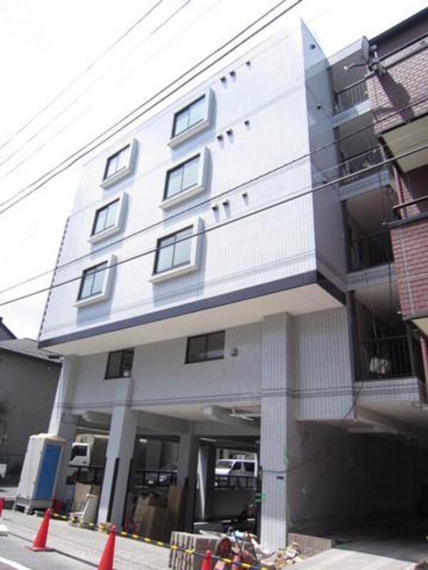 外観(月島駅徒歩４分)