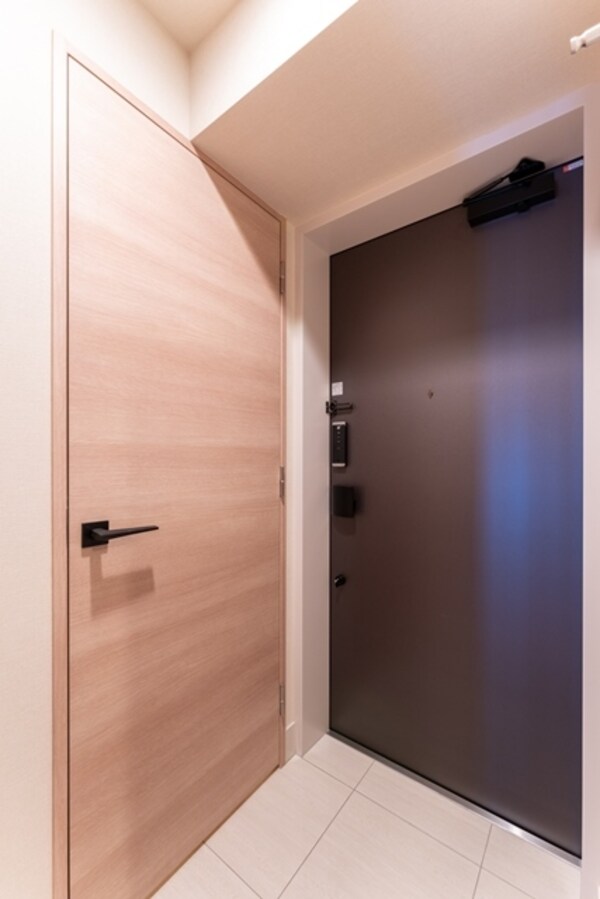 玄関(※写真は同タイプ住戸です。)