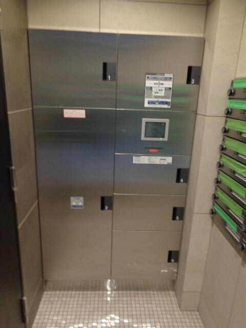 物件内観写真12　(宅配ボックス)
