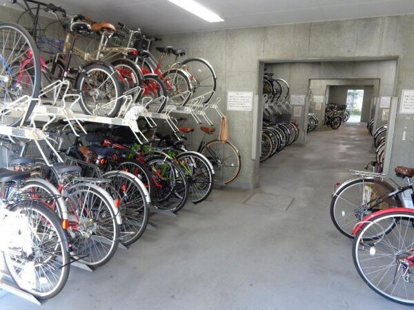 その他(駐輪場)
