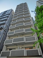 ★14階建ての外観☆