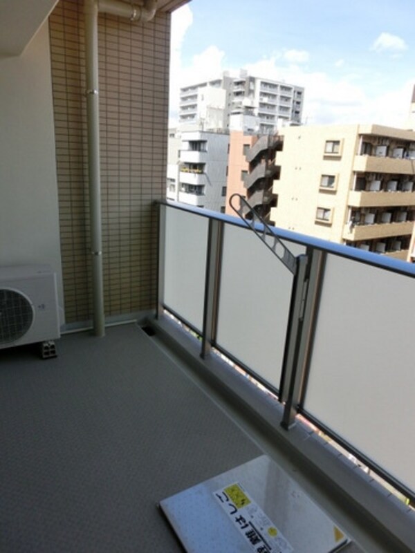 バルコニー(開放感のあるバルコニー)