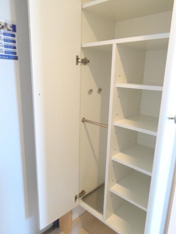 玄関(シューズBOX)