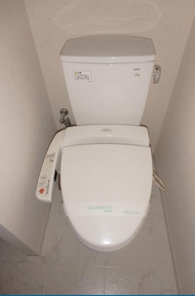 物件内観写真8　(トイレ)