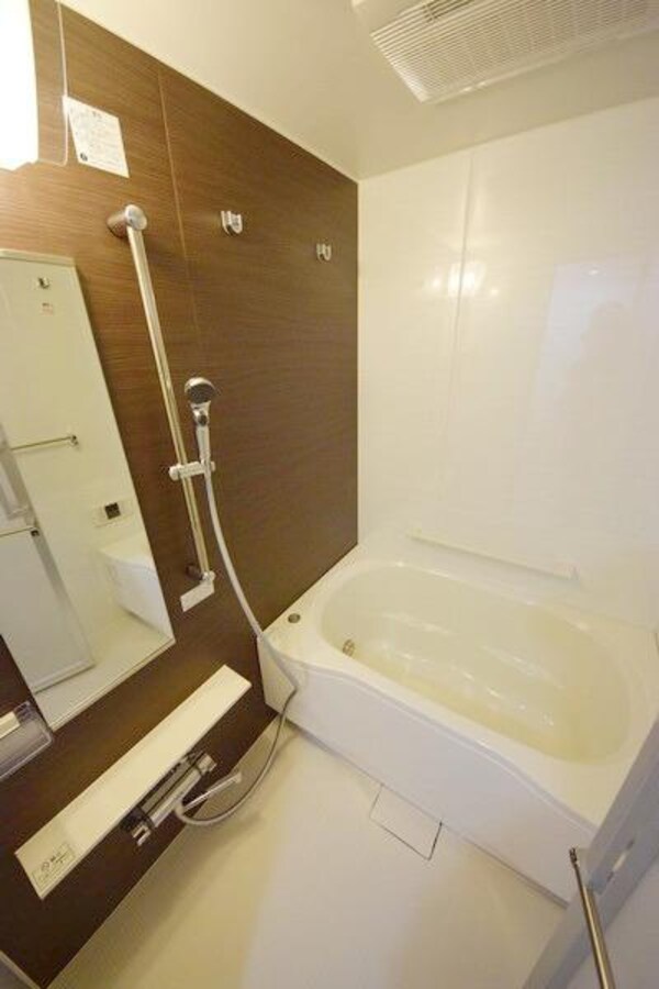 バス／シャワールーム等