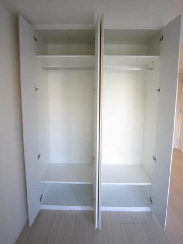 収納(収納たっぷりクローゼット)