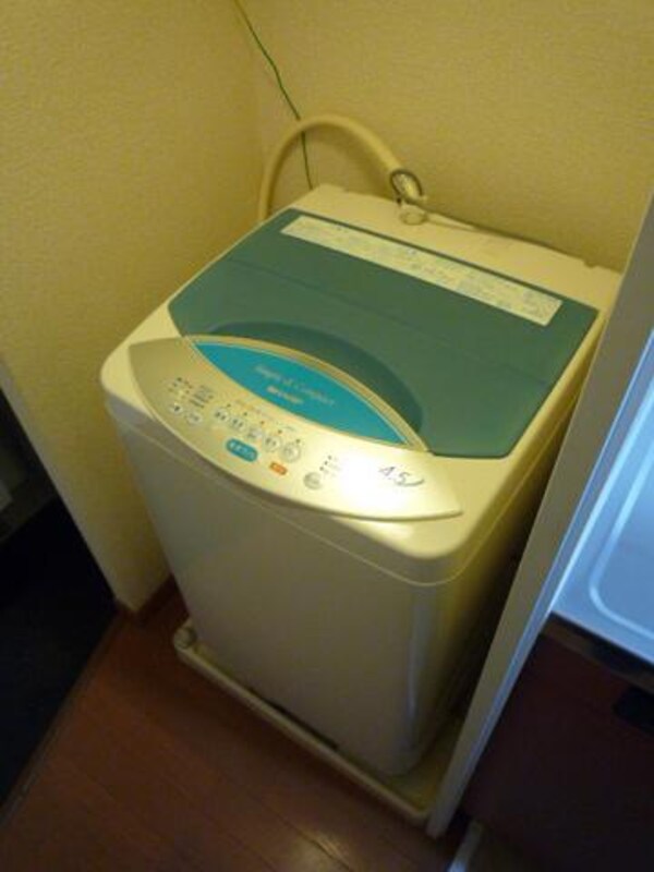 洗面(洗濯機)