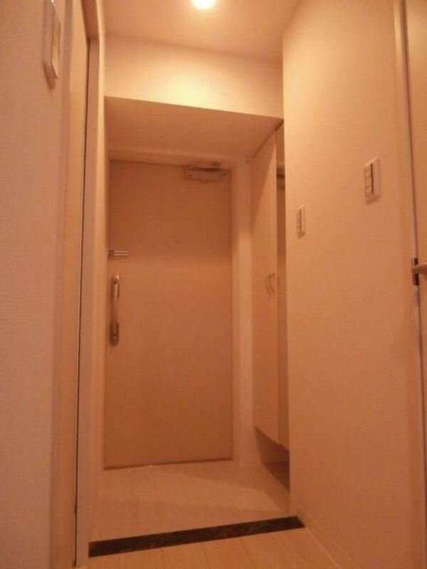 玄関(NULL)