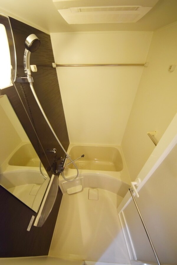 バス／シャワールーム等(バス／シャワールーム等)