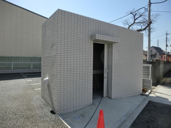 設備(専用ゴミ置き場)