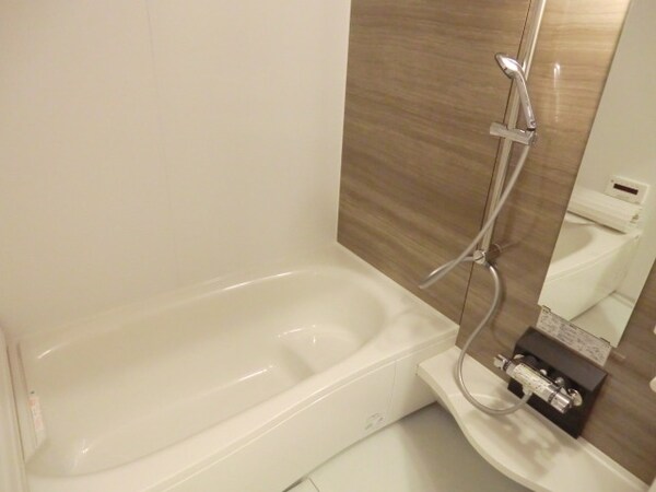 バス／シャワールーム等(追い焚きあり)