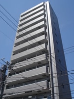 ★重厚感あふれる外観★