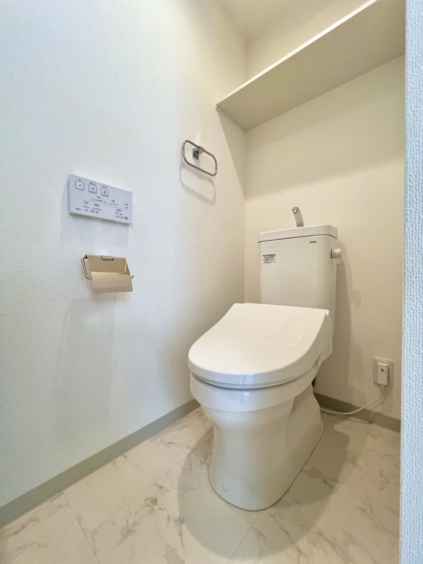 物件内観写真11　(トイレ)