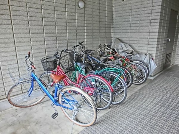 共有部分(自転車置き場)