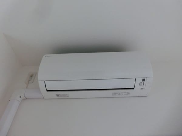 設備(エアコン完備)