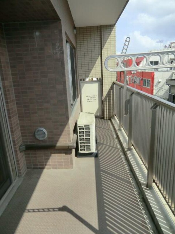 設備(日当りの良いバルコニー)