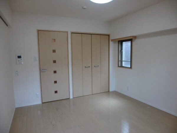 リビング・居室(角部屋、2面採光)