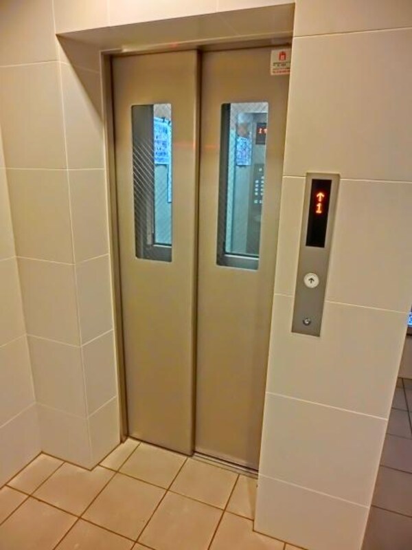 その他(エレベーター)