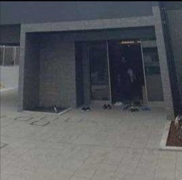 エントランス(外観)