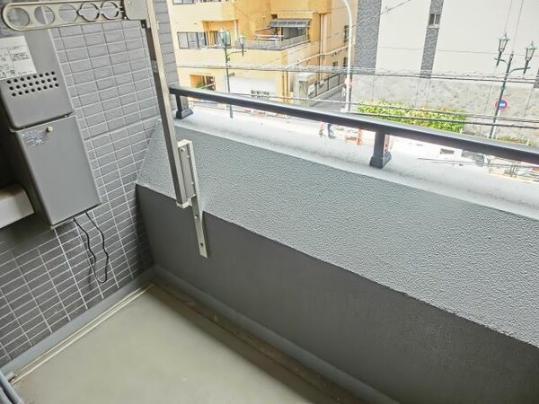 バルコニー(物干し金物付)