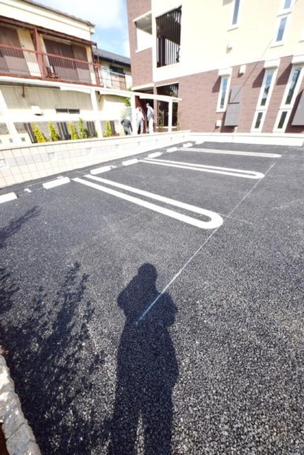 駐車場(駐車場)