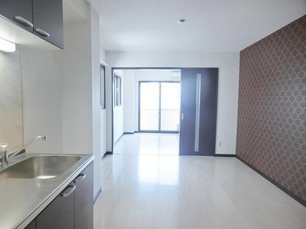 リビング・居室(LDK９．６帖)