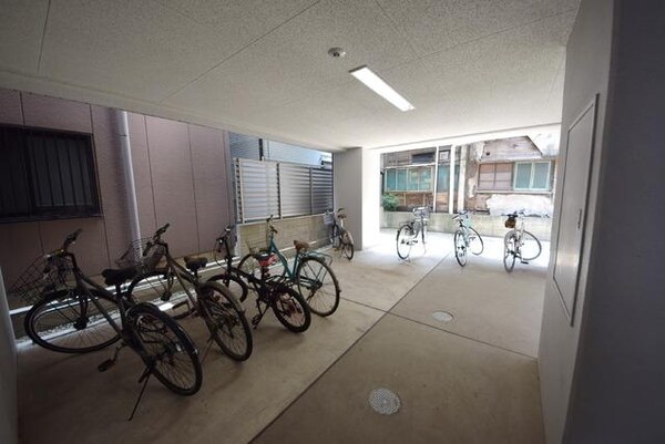 その他(駐輪場)