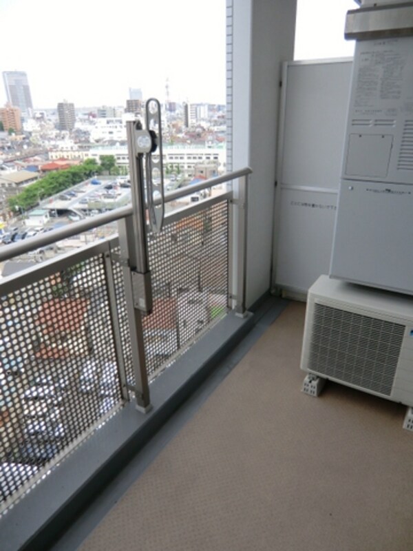 バルコニー(広々バルコニー)