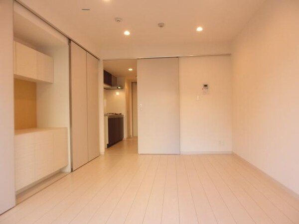 リビング・居室(フローリング7.6帖のお部屋です)