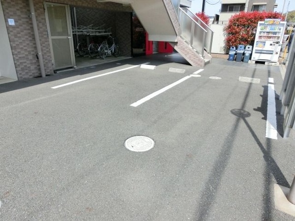 駐車場(敷地内駐車場)