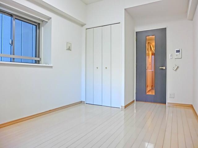 物件内観写真6　(★横窓はつきません★)