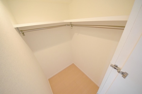 収納(★ウォークインクローゼット★)