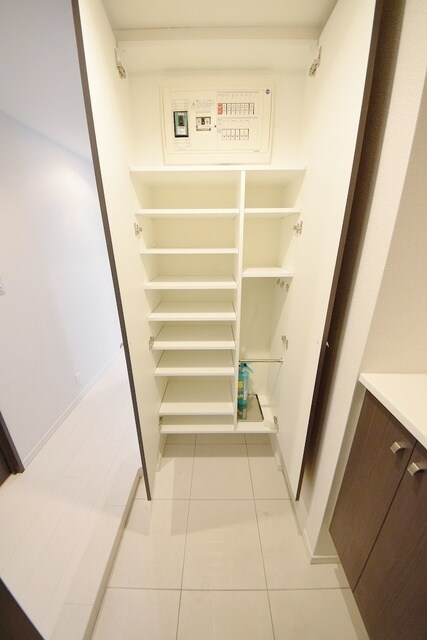 物件内観写真10　(★参考写真・部屋により内装が異なります★)