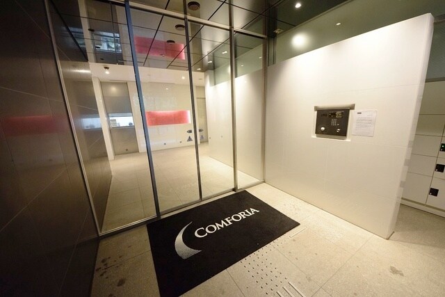 物件内観写真12　(★エントランス★)