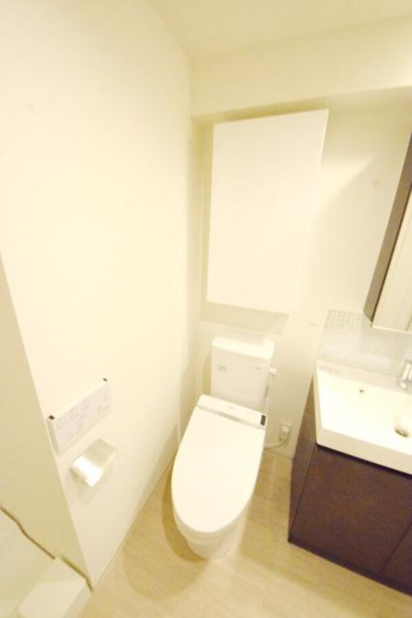 トイレ(お問合せは(株)タウンハウジング赤坂店へ【03-5563-…)