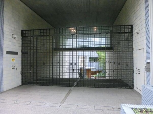 エントランス(エントランス)