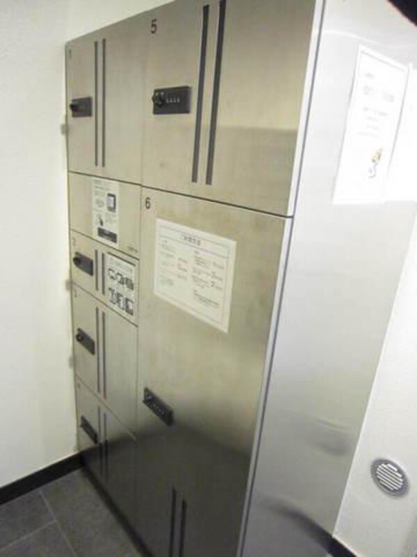 共有部分(お一人暮らしや共働きの方に便利な宅配BOX)
