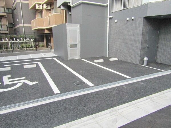 駐車場(★駐車場★)