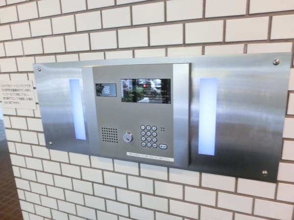 共有部分(安心のオートロック)