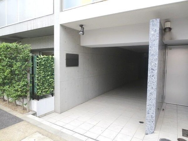 エントランス(【初期費用分割・クレカ対応】一都三県のお部屋探しは2025…)