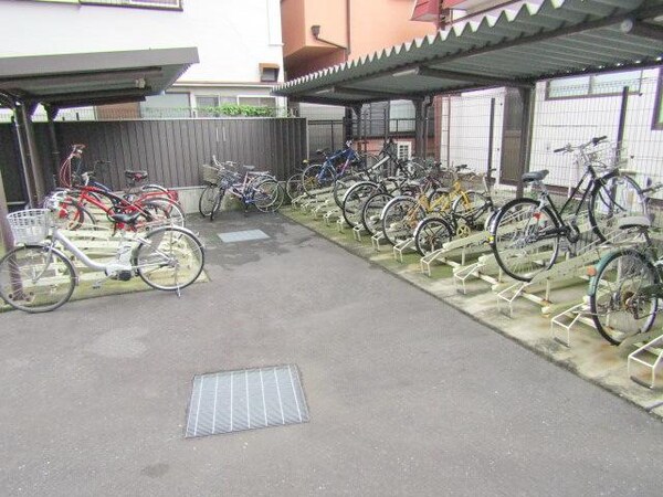 共有部分(★専用駐輪場★)