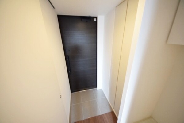 玄関(※別部屋参考写真)