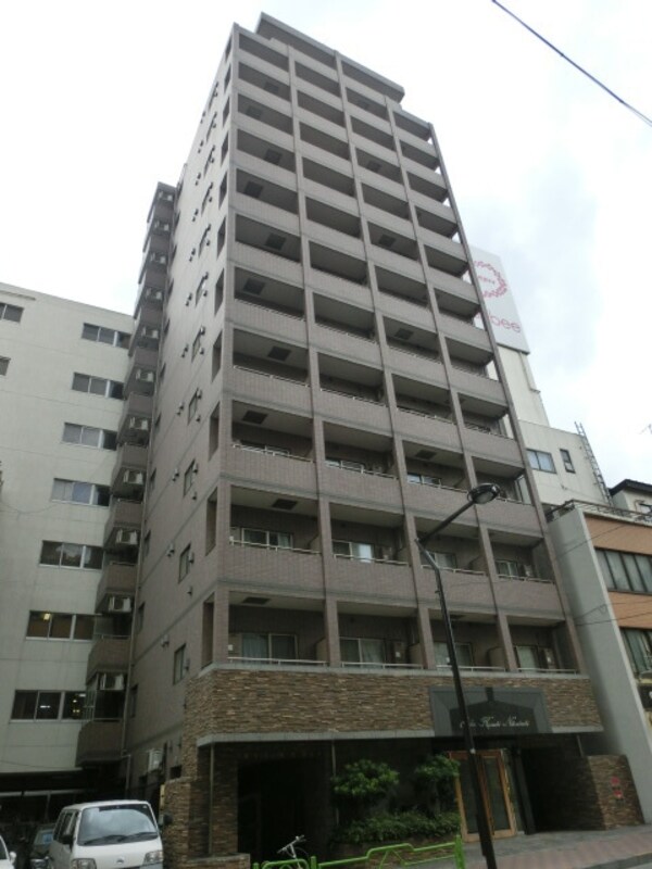 外観(分譲タイプならではの重厚感)