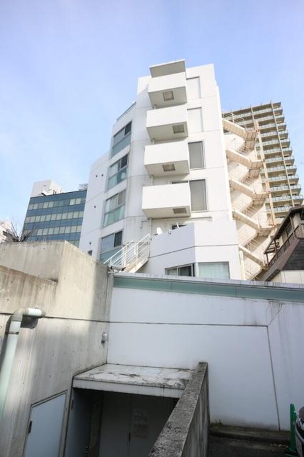 外観(☆建物は大森駅から直ぐの場所にございます☆)