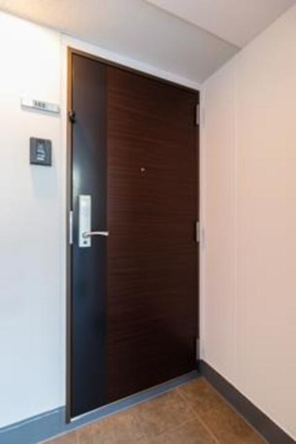玄関(※写真は同タイプ住戸です。)