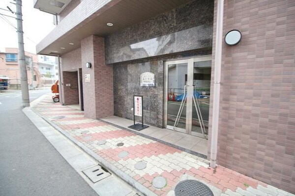 エントランス(☆正面玄関☆)
