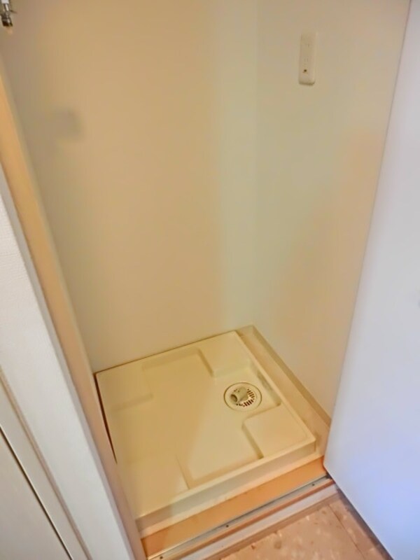 設備(室内洗濯機置き場)