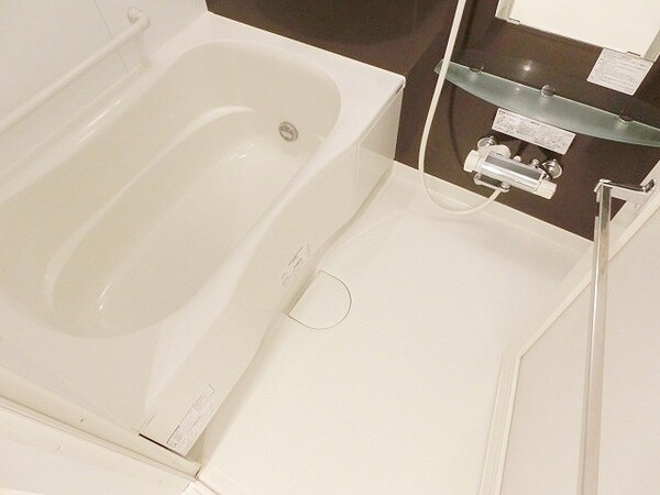 バス／シャワールーム等(※同タイプ・参考写真※)